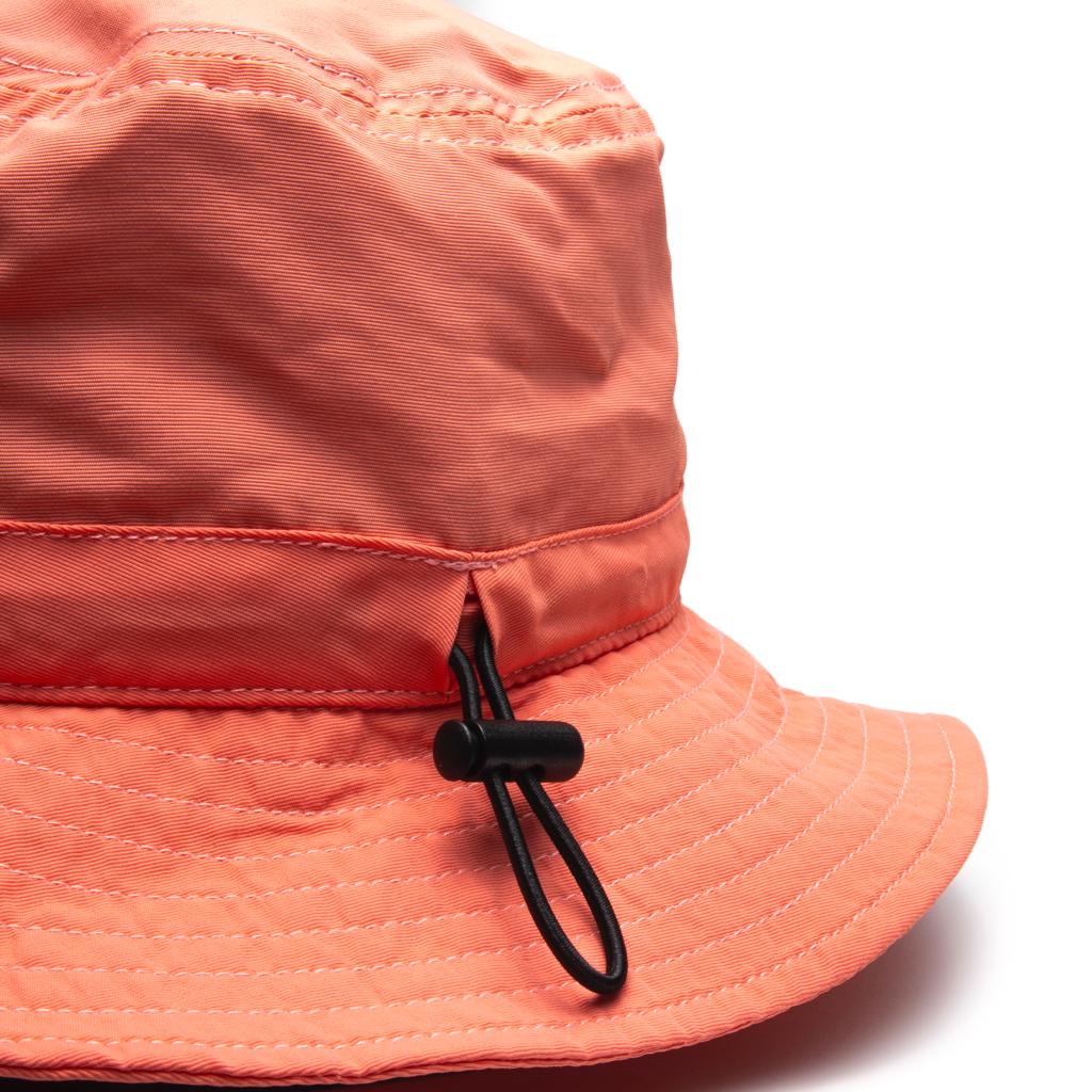 ESSENTIAL BUCKET HATS